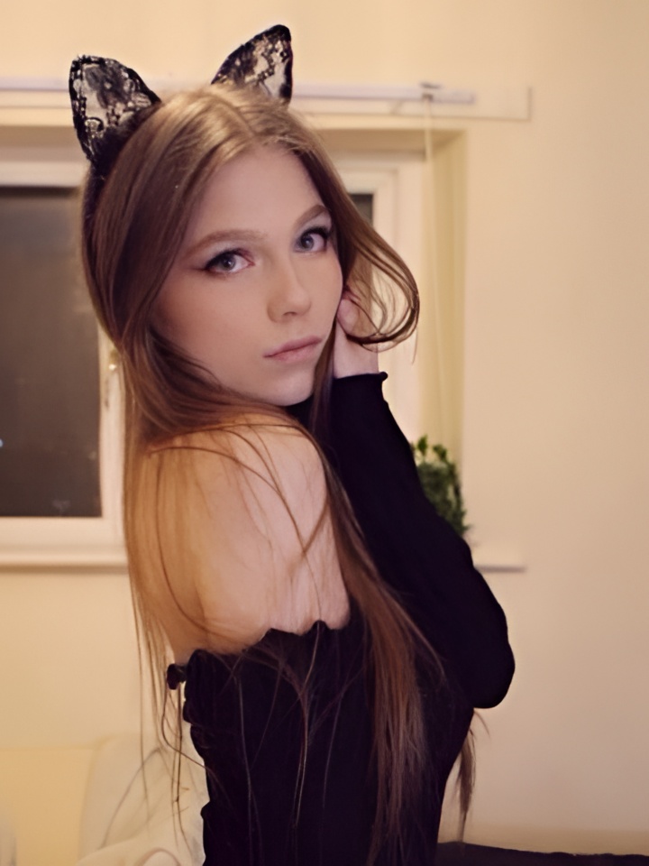 Мадина привлекательная девушка из Канаша цена от 1500 руб