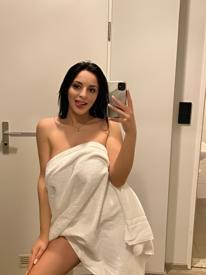 Вероника привлекательная девушка из Канаша цена от 1500 руб