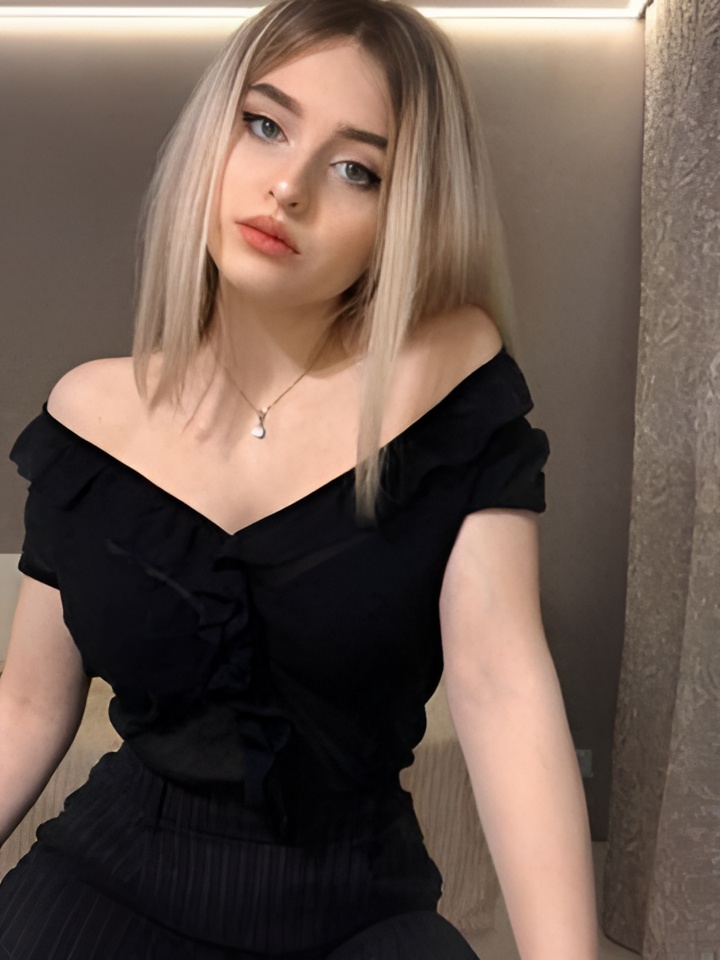 Владислава привлекательная девушка из Канаша цена от 10000 руб