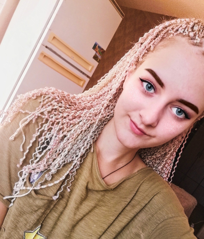 Ольга привлекательная девушка из Канаша цена от 3000 руб