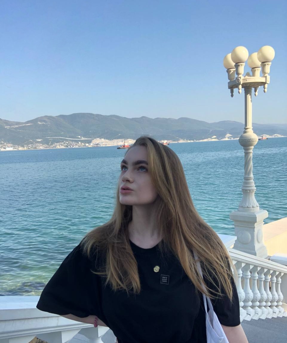 Индивидуалка Лена, доступна для личного знакомства от 3000 руб